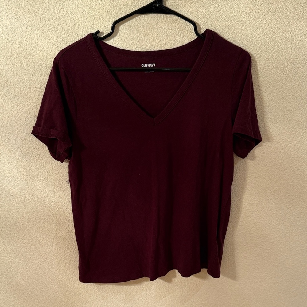 Old Navy Women's Deep Red V-Neck Tee